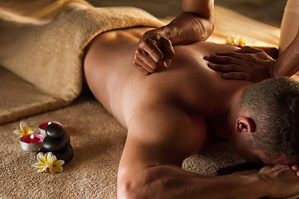 At Elev8 Massage STL, my specialized deep tissue massage in St. Louis